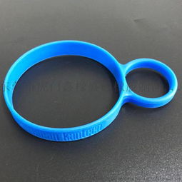 硅胶提手 让日常水杯焕发创意与实用之光